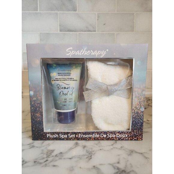 Spatherapy Blooming Orchid Plush Spa Set With Body Lotion & Socks - Picture 1 of 4